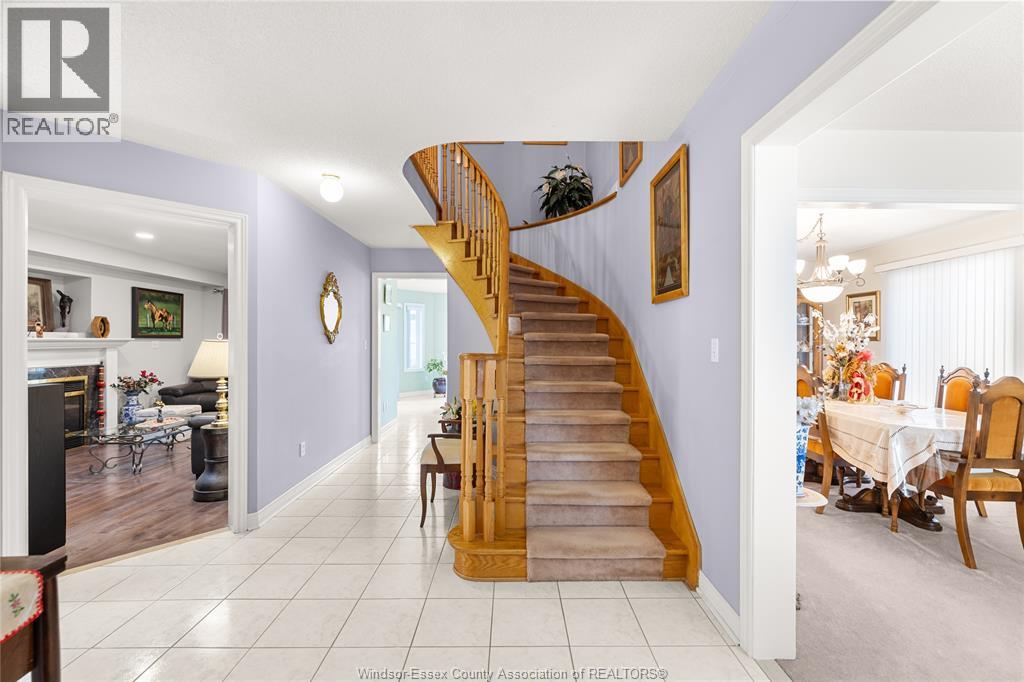 965 Greenpark, Windsor, Ontario  N8P 1J1 - Photo 3 - 26018186