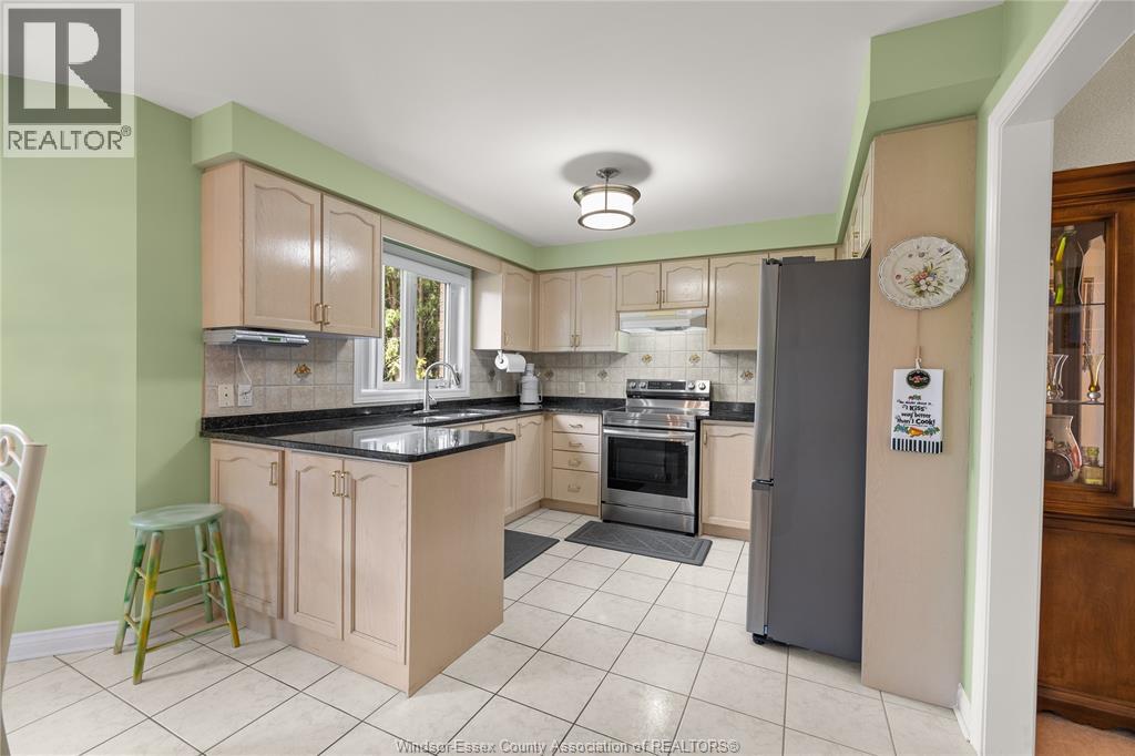 965 Greenpark, Windsor, Ontario  N8P 1J1 - Photo 7 - 26018186