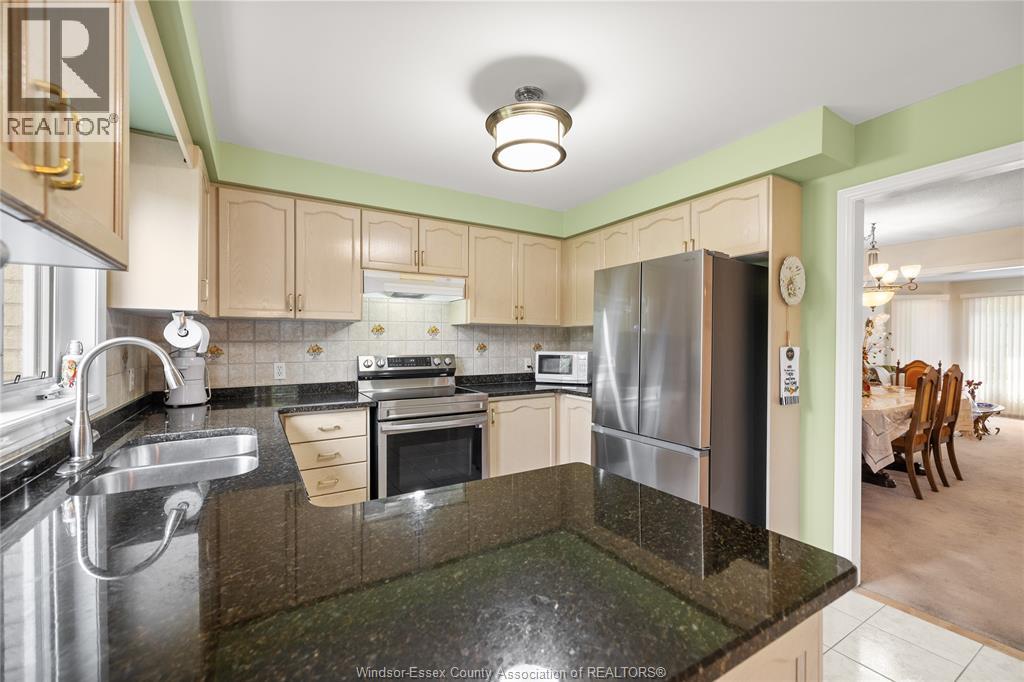 965 Greenpark, Windsor, Ontario  N8P 1J1 - Photo 9 - 26018186
