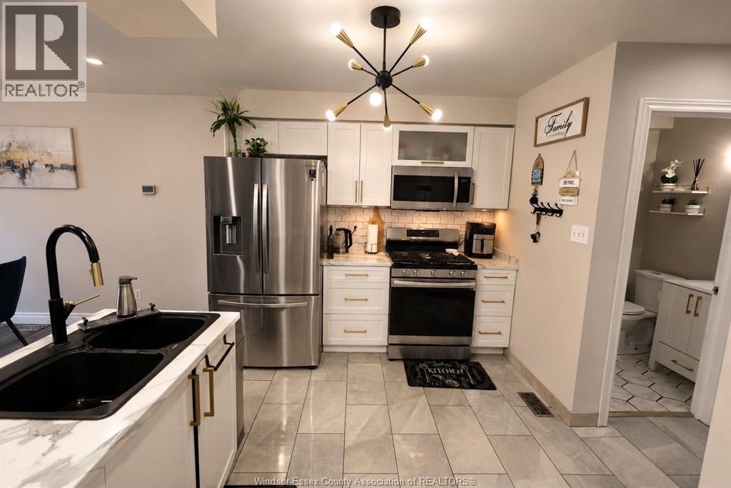 1030 South Pacific Avenue, Windsor, Ontario  N8X 5A4 - Photo 8 - 26018208