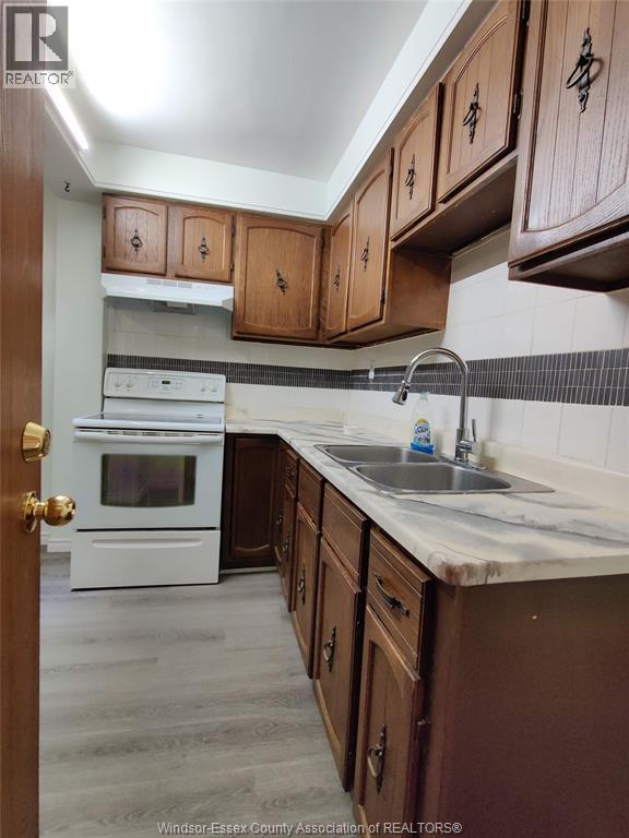 234 Brock Street Unit# 1a, Windsor, Ontario  N9C 2S6 - Photo 3 - 26018165