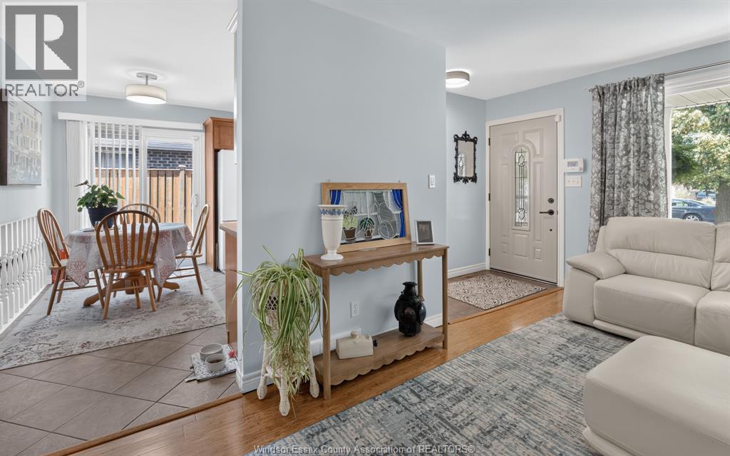 2509 Ellrose, Windsor, Ontario  N8W 5E8 - Photo 6 - 26018218