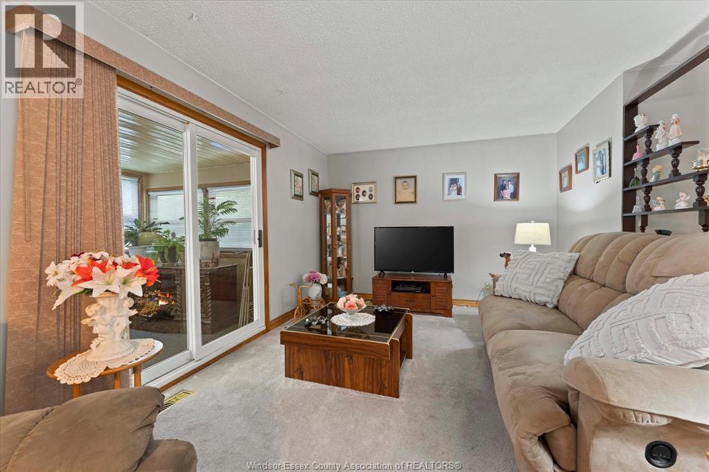 3414 Harris Street, Windsor, Ontario  N9C 1N5 - Photo 11 - 26018225