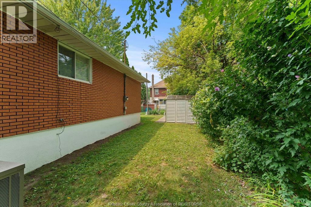 3414 Harris Street, Windsor, Ontario  N9C 1N5 - Photo 32 - 26018225