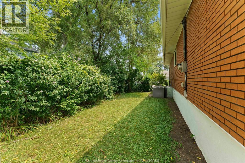 3414 Harris Street, Windsor, Ontario  N9C 1N5 - Photo 33 - 26018225