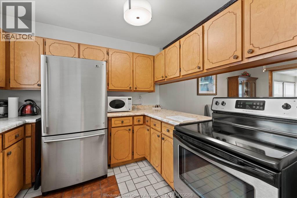 3414 Harris Street, Windsor, Ontario  N9C 1N5 - Photo 6 - 26018225
