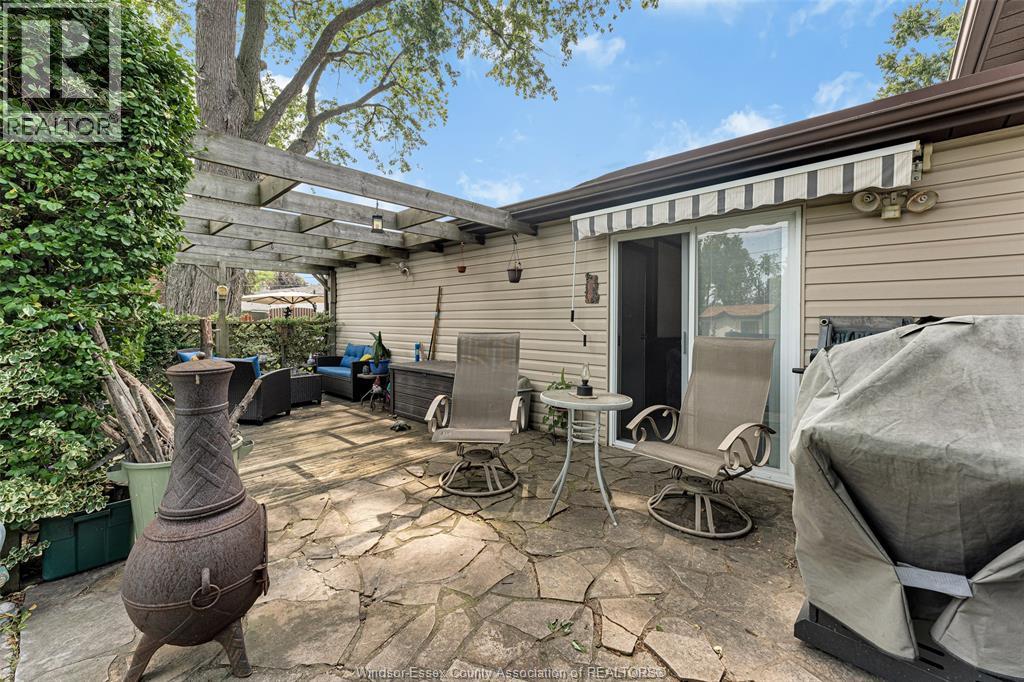 1664 Greenview Crescent, Windsor, Ontario  N9C 2E9 - Photo 20 - 26018216