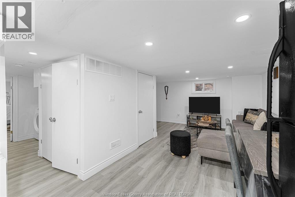 1771 Windermere Road, Windsor, Ontario  N8W 2S2 - Photo 25 - 26018240