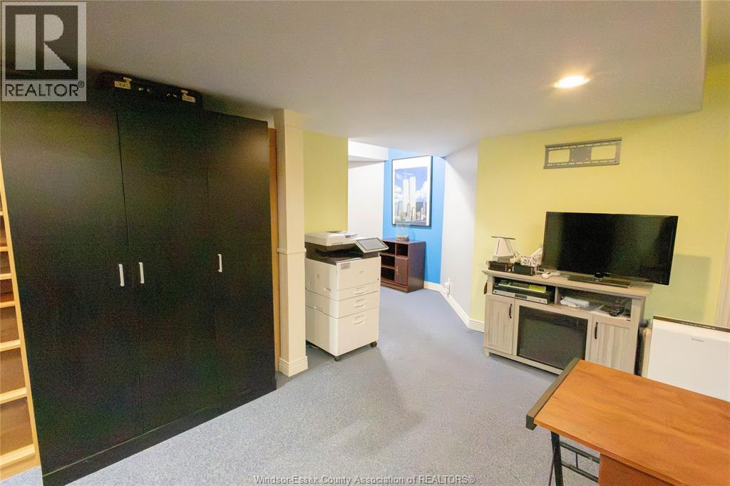 2485 Youngstown Street, Windsor, Ontario  N9E 4L7 - Photo 24 - 26018183