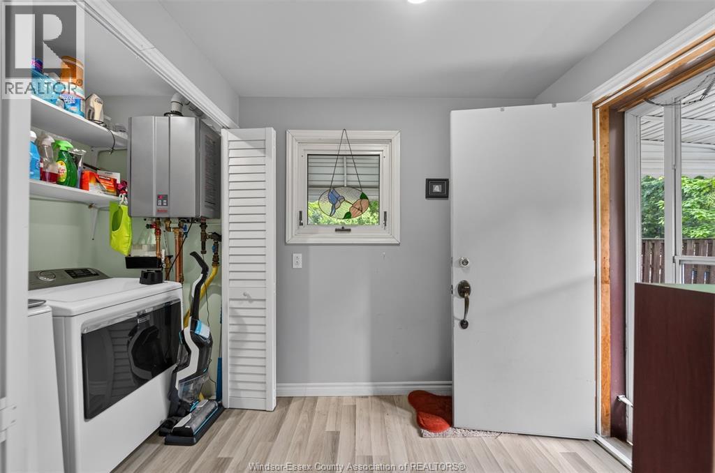 107 Wilson, Essex, Ontario  N8M 2M3 - Photo 18 - 26018152