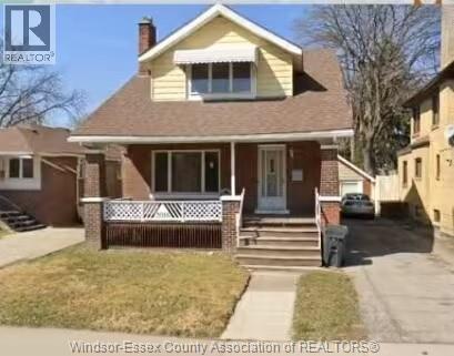3016 PETER, Windsor, Ontario