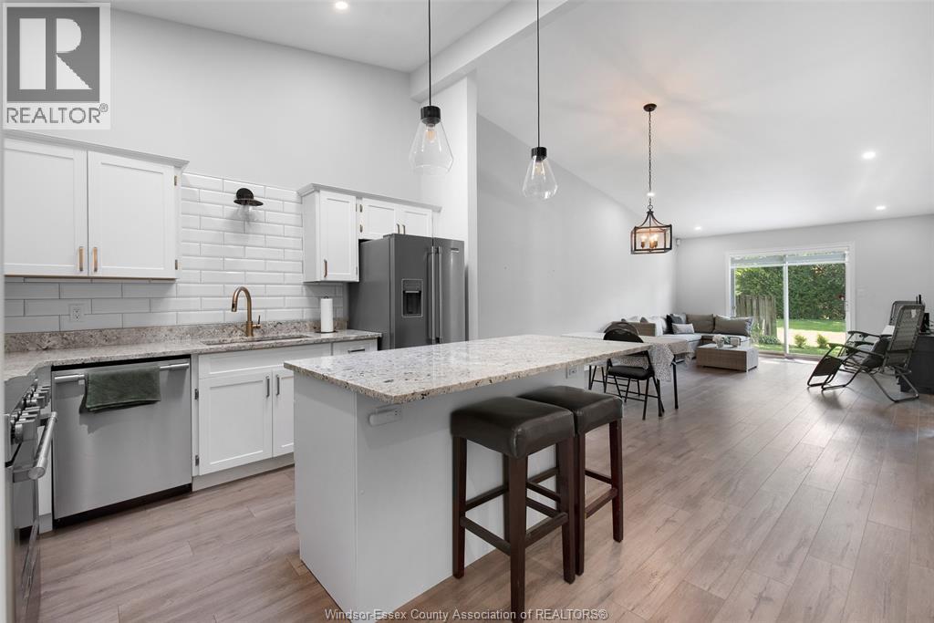 19 Malibu Drive, Leamington, Ontario  N8H 5G4 - Photo 7 - 26017975
