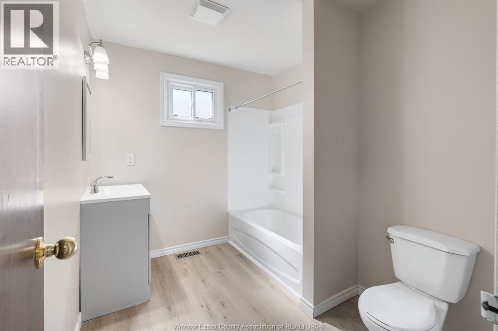 105 Kim Court, Essex, Ontario  N8M 2Z8 - Photo 11 - 26018040