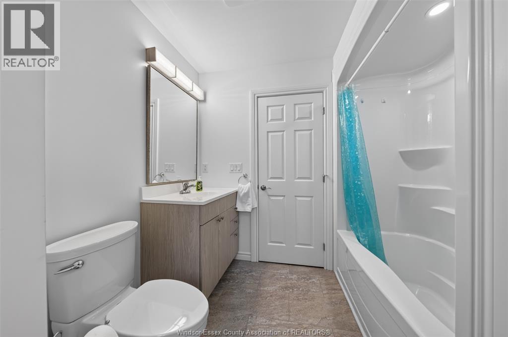 2482 Rossini, Windsor, Ontario  N8W 4R1 - Photo 25 - 26018292
