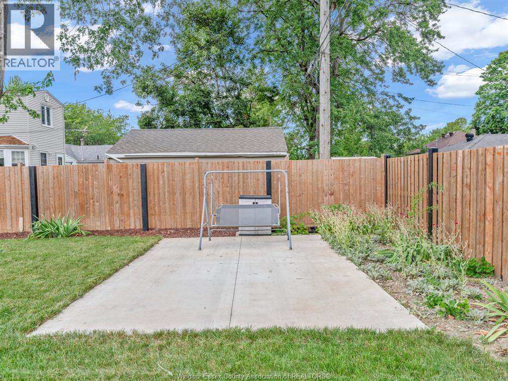2482 Rossini, Windsor, Ontario  N8W 4R1 - Photo 38 - 26018292