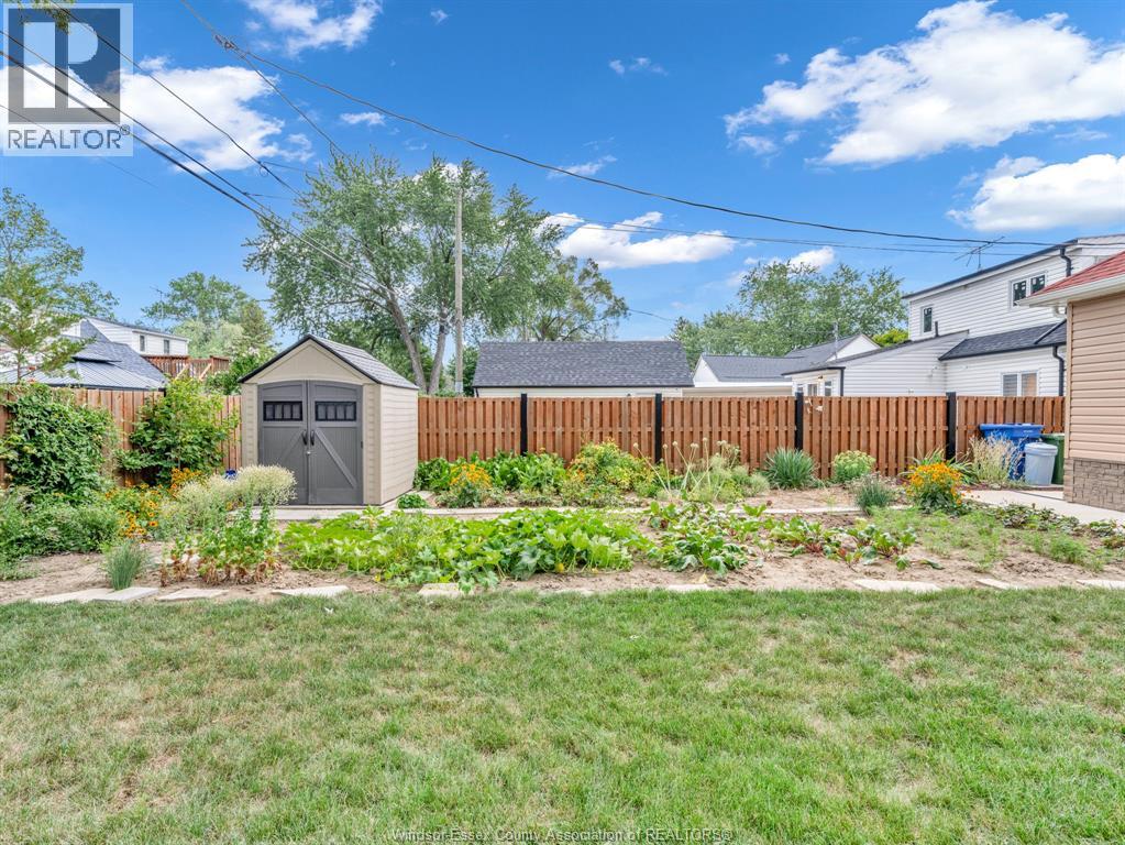 2482 Rossini, Windsor, Ontario  N8W 4R1 - Photo 39 - 26018292