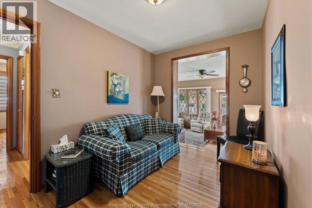 1003 Isabelle Place, Windsor, Ontario  N8S 2B3 - Photo 10 - 26018100