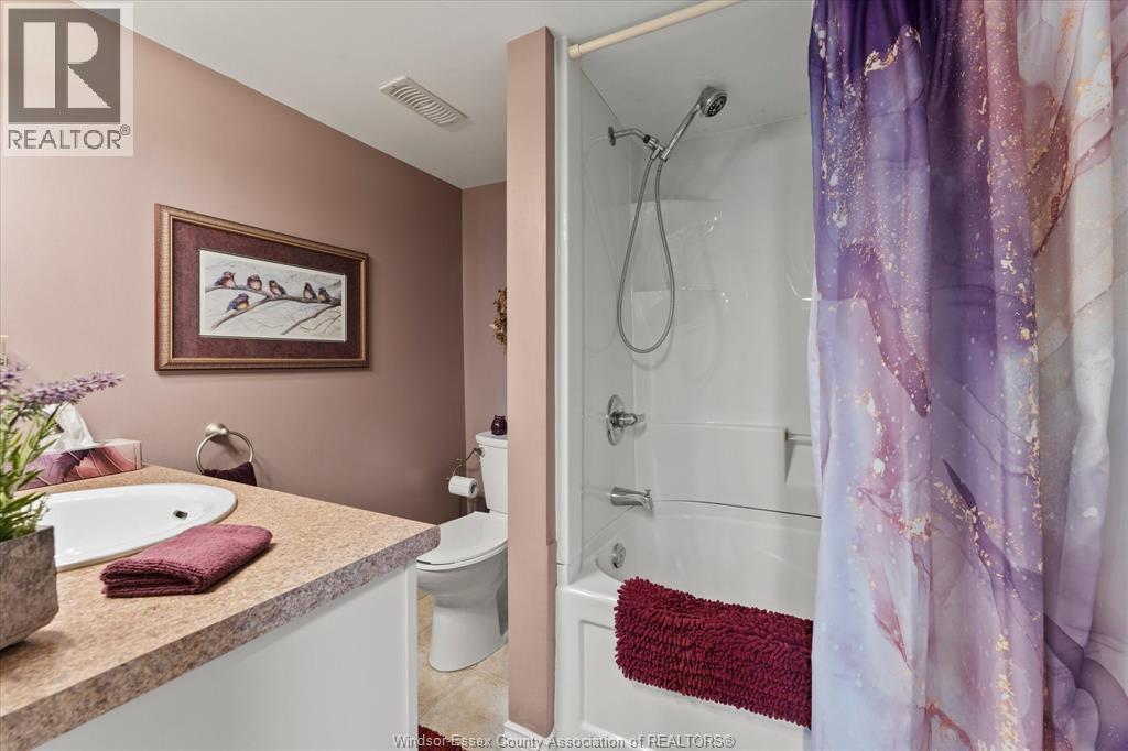 1003 Isabelle Place, Windsor, Ontario  N8S 2B3 - Photo 28 - 26018100