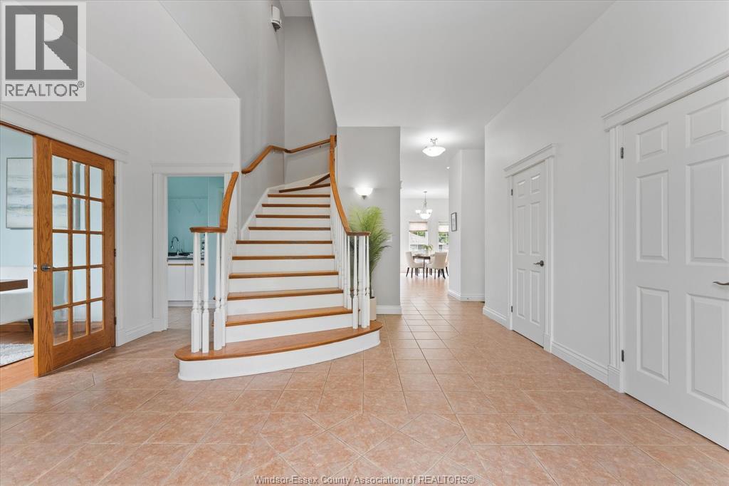 476 Mei Lin Crescent, Tecumseh, Ontario  N8N 4V8 - Photo 3 - 26018243