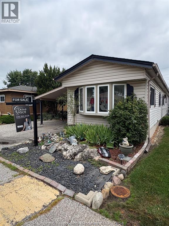 80 Suncrest Drive, Lakeshore, Ontario  N8N 2P9 - Photo 4 - 26018304
