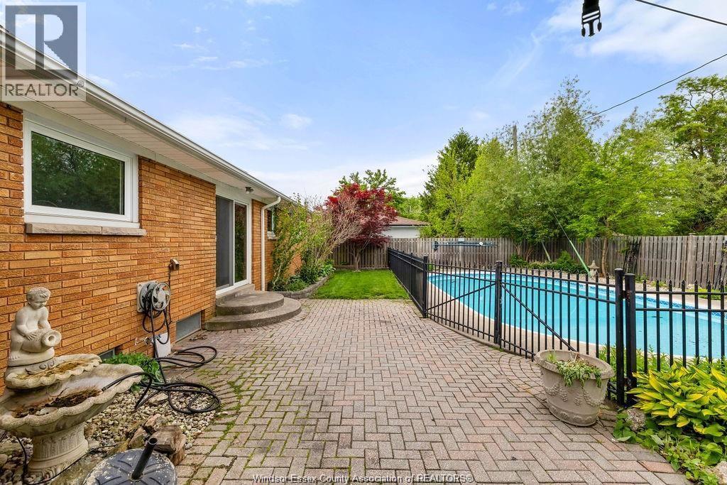 1670 Campbell Avenue, Windsor, Ontario  N9B 2K6 - Photo 20 - 26018302