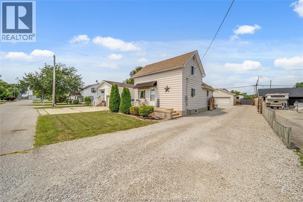 518 Arquette Avenue, Mcgregor, Ontario  N0R 1J0 - Photo 2 - 26017949