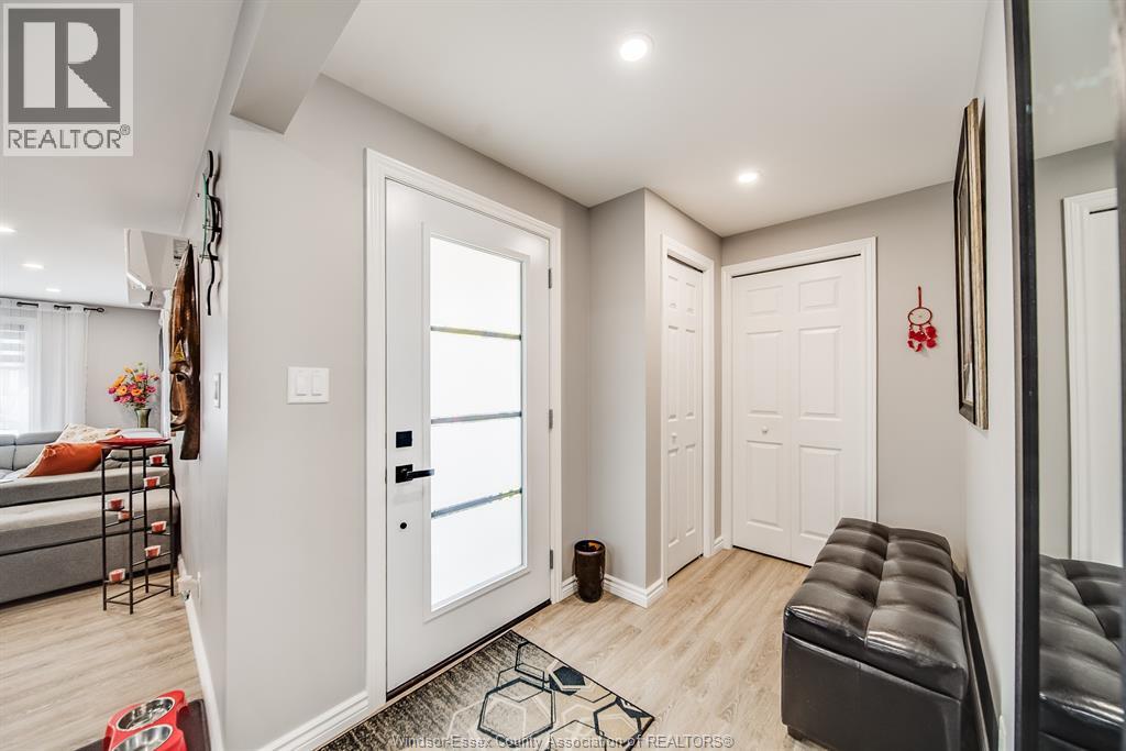 20 Bonita Avenue, Windsor, Ontario  N8W 2B5 - Photo 6 - 26018316