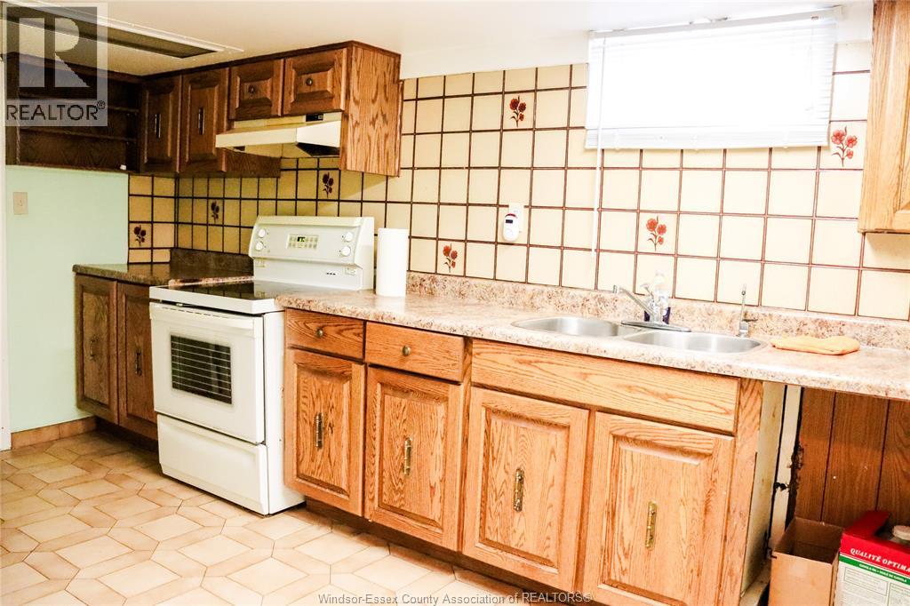 2732 Armstrong Avenue, Windsor, Ontario  N8T 2G4 - Photo 23 - 26018322