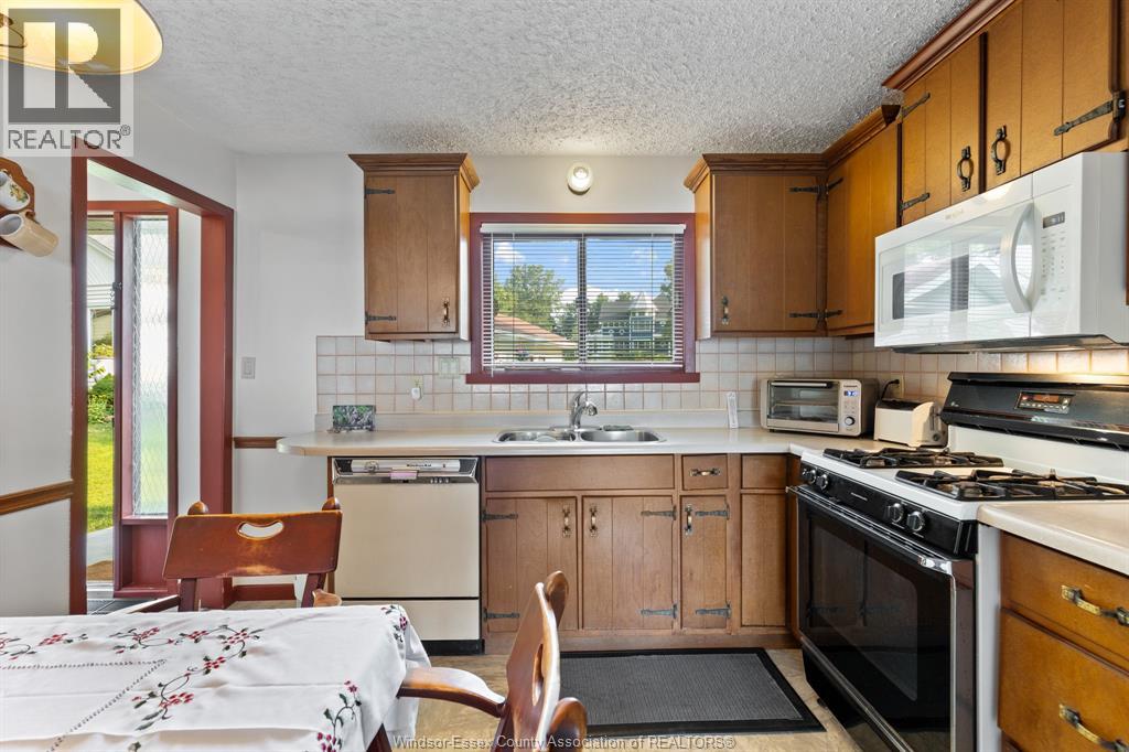 611 Poplar Bluff, Harrow, Ontario  N0R 1G0 - Photo 9 - 26018312