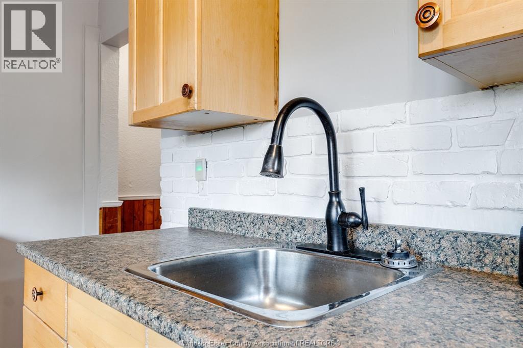 1563 Albert Road, Windsor, Ontario  N8Y 3R3 - Photo 9 - 26018207