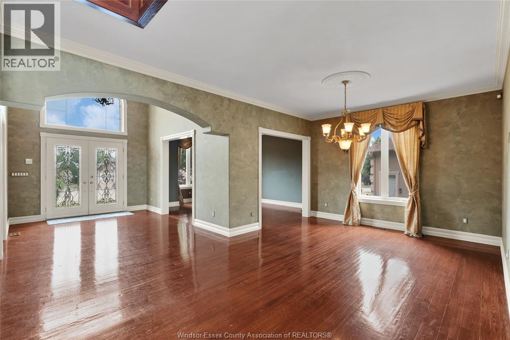 1585 Stoneybrook Crescent, Windsor, Ontario  N9G 2Z4 - Photo 11 - 26018331