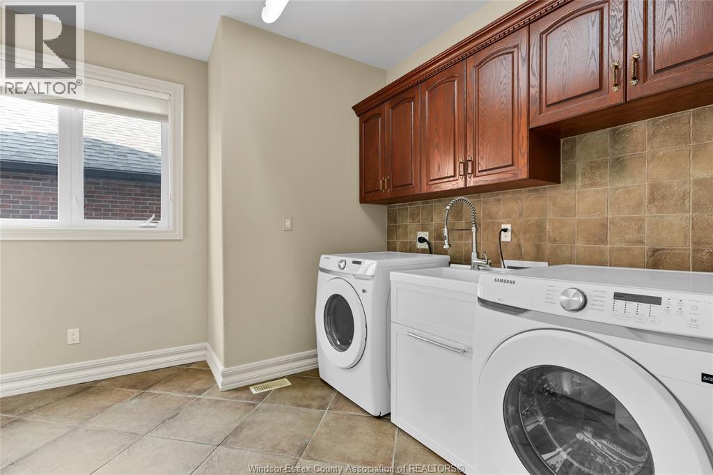 1585 Stoneybrook Crescent, Windsor, Ontario  N9G 2Z4 - Photo 40 - 26018331