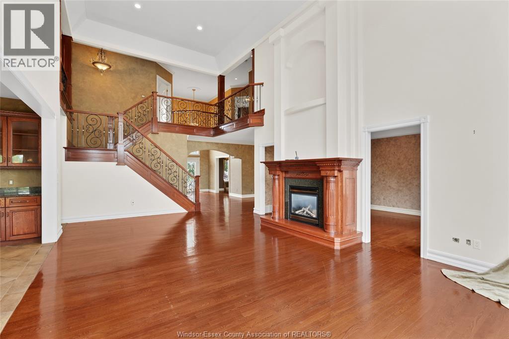 1585 Stoneybrook Crescent, Windsor, Ontario  N9G 2Z4 - Photo 8 - 26018331