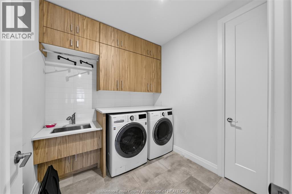 212 Rafih Crescent, Lakeshore, Ontario  N0R 1A0 - Photo 38 - 26018329