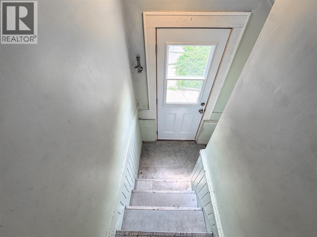 1037 Howard Avenue, Windsor, Ontario  N9A 1S6 - Photo 14 - 26018323