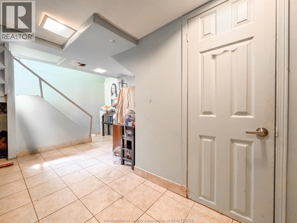 1037 Howard Avenue, Windsor, Ontario  N9A 1S6 - Photo 15 - 26018323