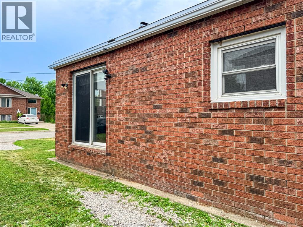 101 Prospect Street, Kingsville, Ontario  N9Y 1M8 - Photo 25 - 26018261
