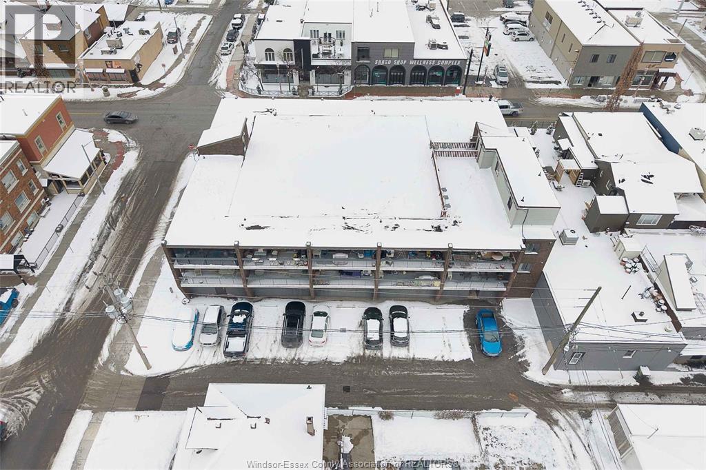995 Elsmere, Windsor, Ontario  N9A 2A8 - Photo 7 - 26018350