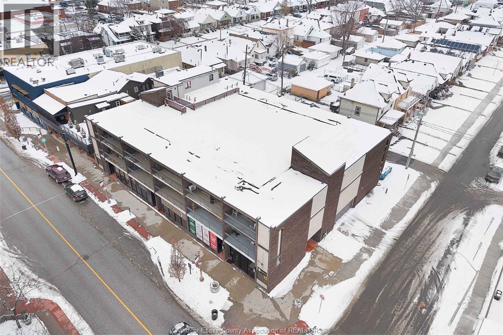 995 Elsmere, Windsor, Ontario  N9A 2A8 - Photo 8 - 26018350
