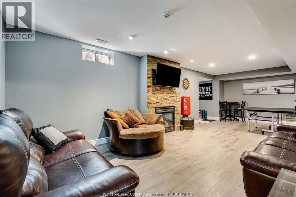 1631 Cherrywood Drive, Lakeshore, Ontario  N0R 1A0 - Photo 29 - 26018345
