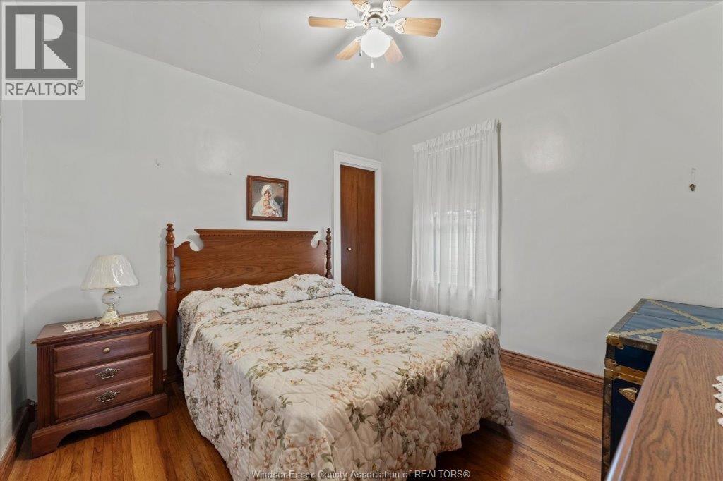 1663 Elsmere, Windsor, Ontario  N8X 4H5 - Photo 18 - 26018352