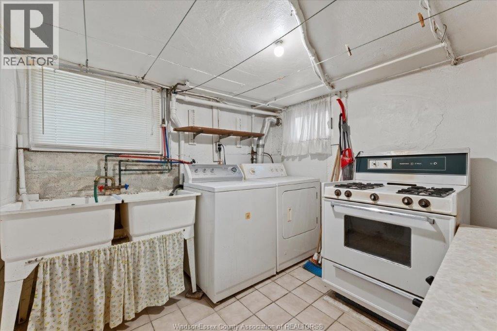 1663 Elsmere, Windsor, Ontario  N8X 4H5 - Photo 26 - 26018352