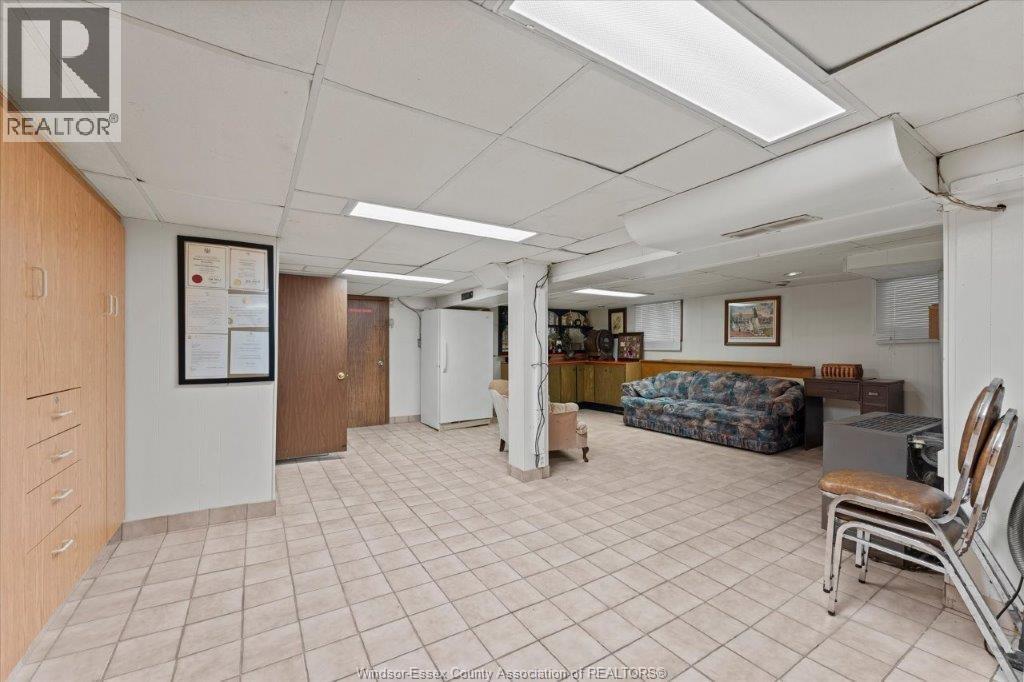 1663 Elsmere, Windsor, Ontario  N8X 4H5 - Photo 27 - 26018352