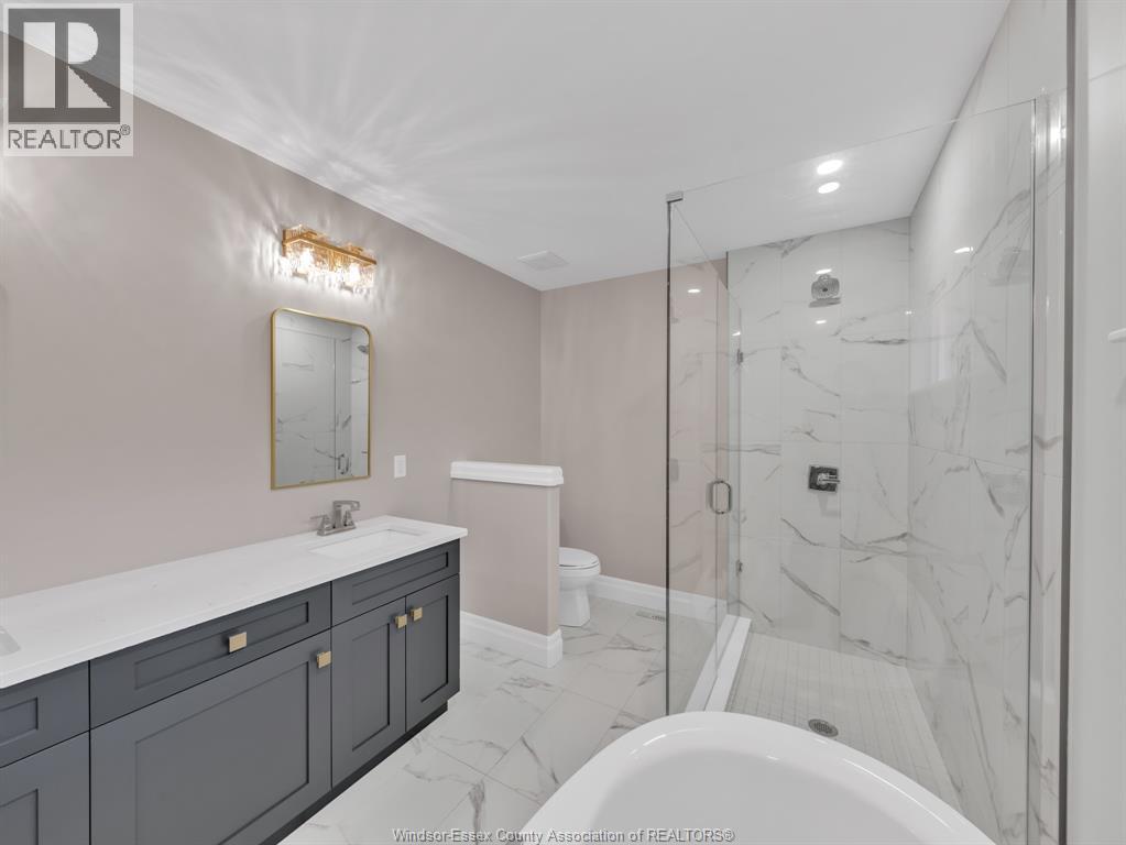 569 Holburn, Windsor, Ontario  N8X 0A3 - Photo 33 - 26018359