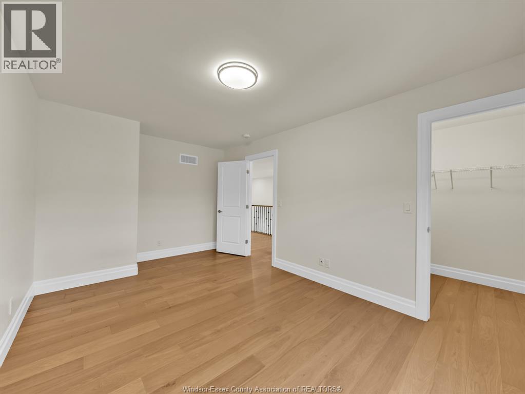 569 Holburn, Windsor, Ontario  N8X 0A3 - Photo 42 - 26018359