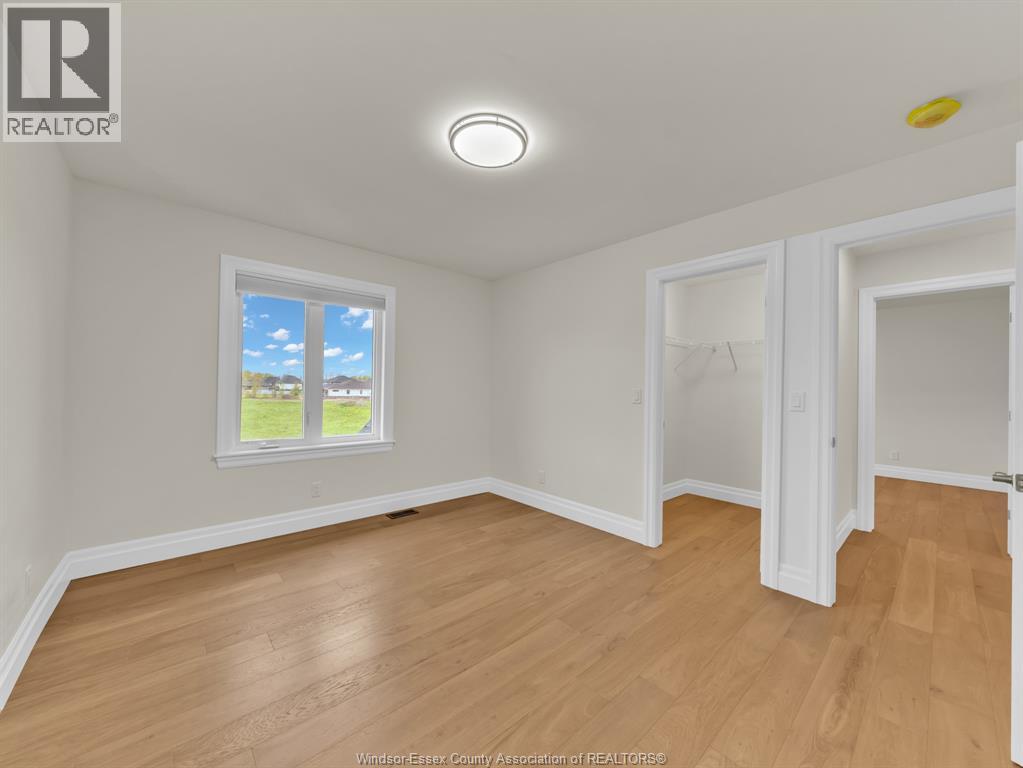 569 Holburn, Windsor, Ontario  N8X 0A3 - Photo 43 - 26018359