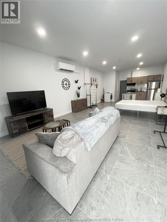 806 Ottawa Street Unit# Main, Windsor, Ontario  N8X 2C6 - Photo 3 - 26018358