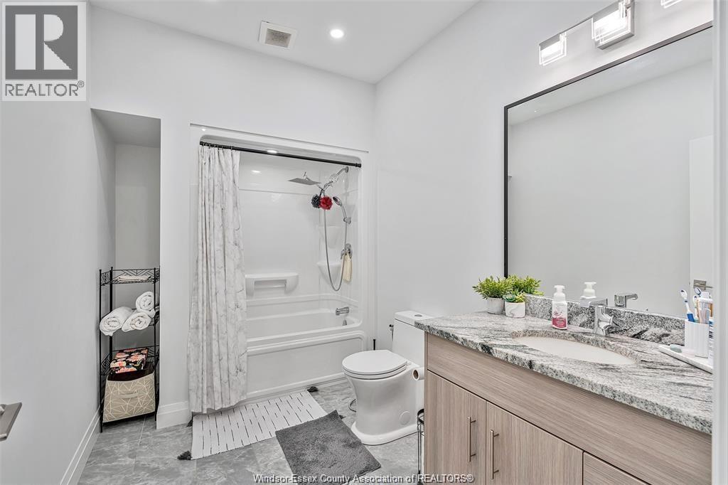 2585 Kenora Street, Windsor, Ontario  N9B 1Y3 - Photo 47 - 26018370