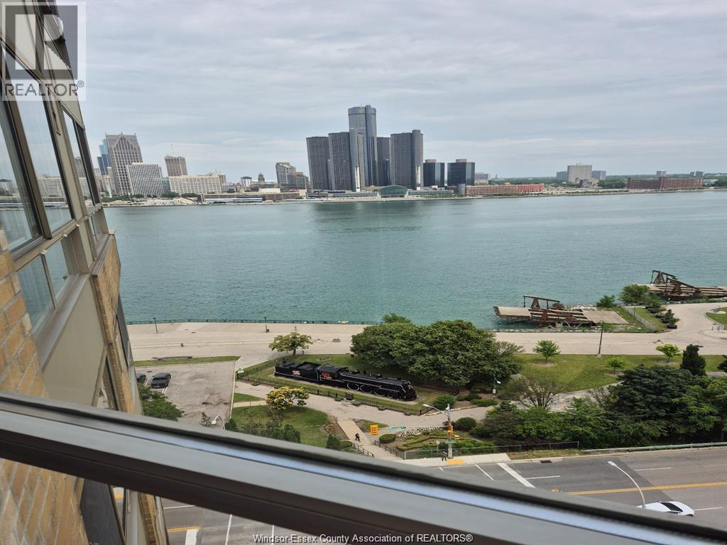 75 Riverside Drive East Unit# 1706, Windsor, Ontario  N9A 7C4 - Photo 13 - 26018332