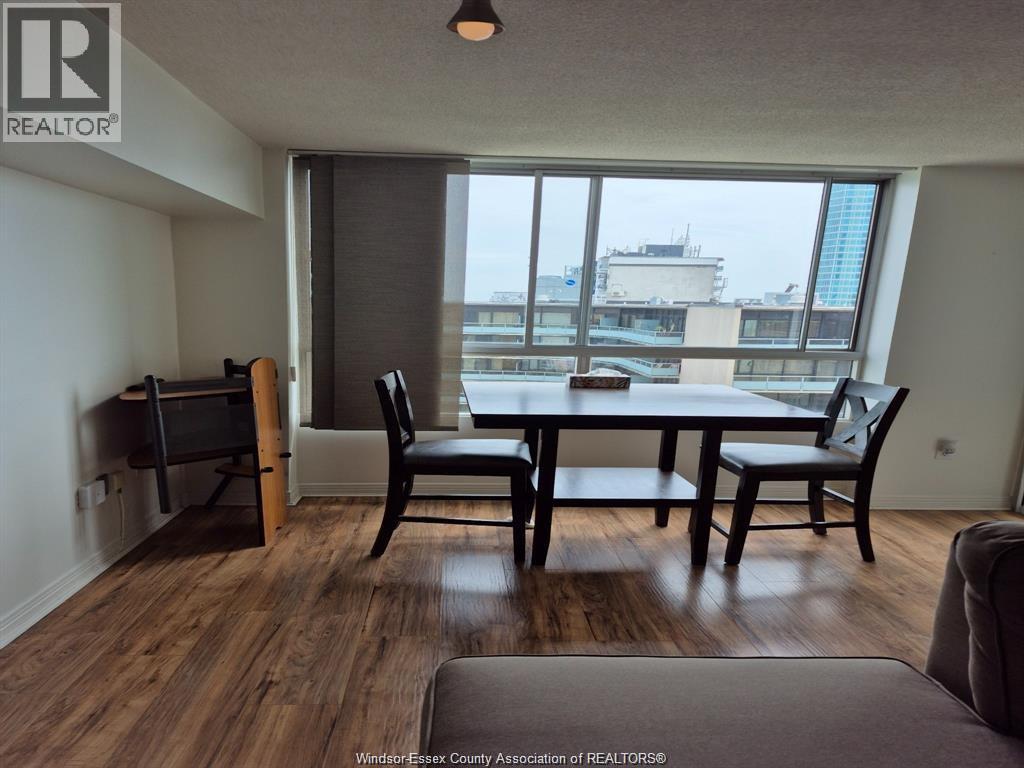 75 Riverside Drive East Unit# 1706, Windsor, Ontario  N9A 7C4 - Photo 7 - 26018332